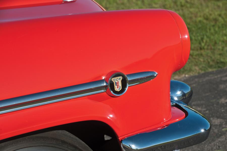  Mercury Monterey 2-Door Hardtop 1954 года  (фото 12 из 22)